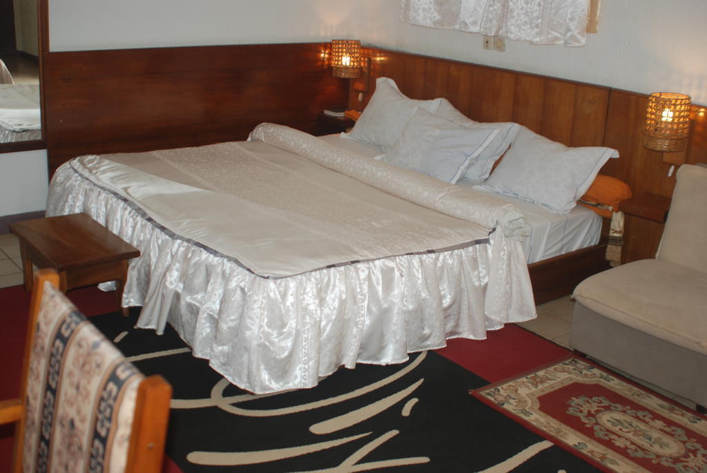 Hôtel FRAMOTEL Kribi Quarto foto