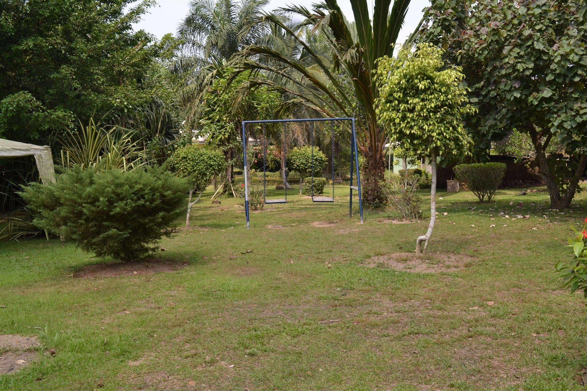 Hôtel FRAMOTEL Kribi Exterior foto